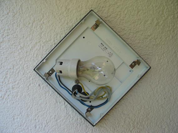 Haust�rleuchte_innen